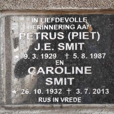 SMIT Petrus J.E. 1929-1987 & Caroline 1932-2013