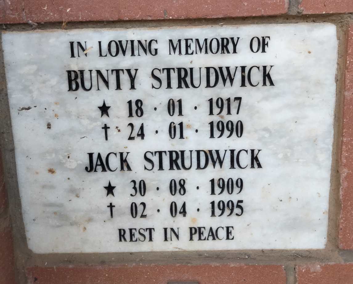 STRUDWICK Jack 1909-1995 & Bunty 1917-1990