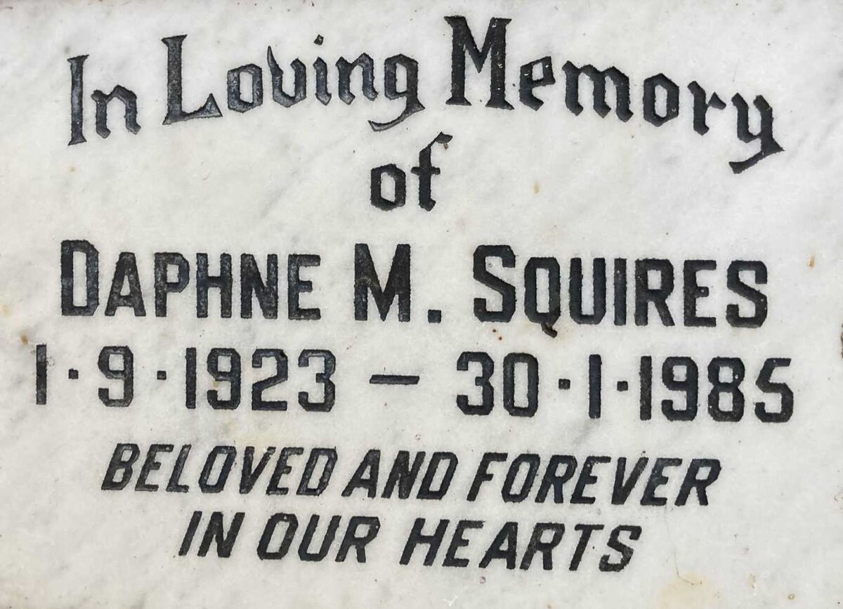 SQUIRES Daphne M. 1923-1985