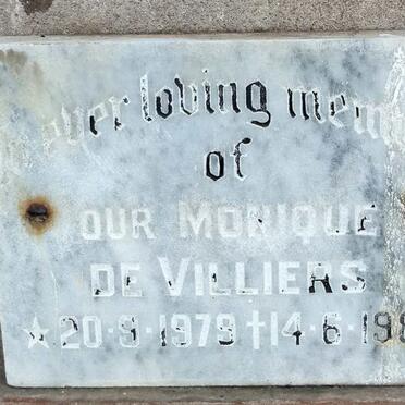 VILLIERS Monique, de 1979-1983