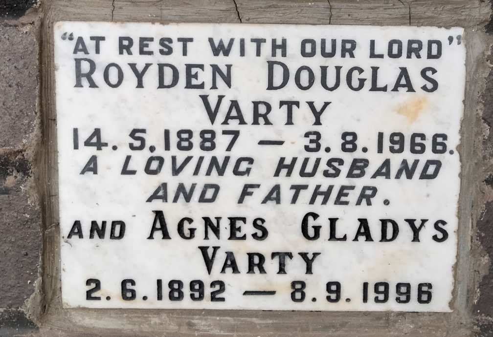 VARTY Royden Douglas 1887-1966 & Agnes Gladys 1892-1996