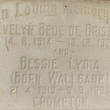 BRISSAC Evelyn Bede, de 1914-1975 :: CROMPTON Bessie Lydia nee WALLBANK 1919-1993