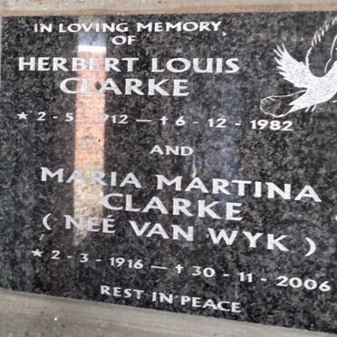 CLARKE Herbert Louis 1912-1982 & Maria Martina VAN WYK, 1916-2006