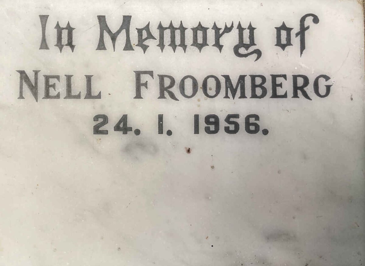 FROOMBERG Nell -1956