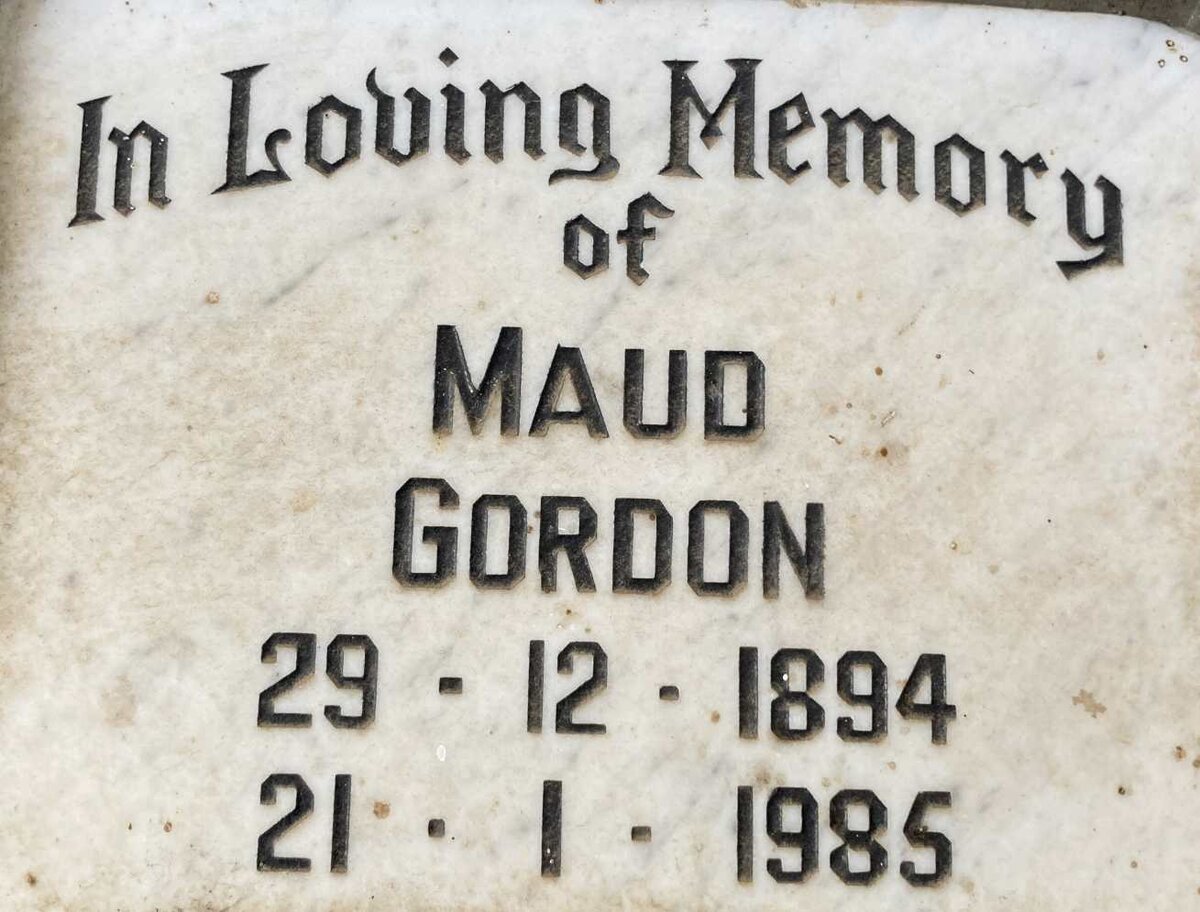 GORDON Maud 1894-1985