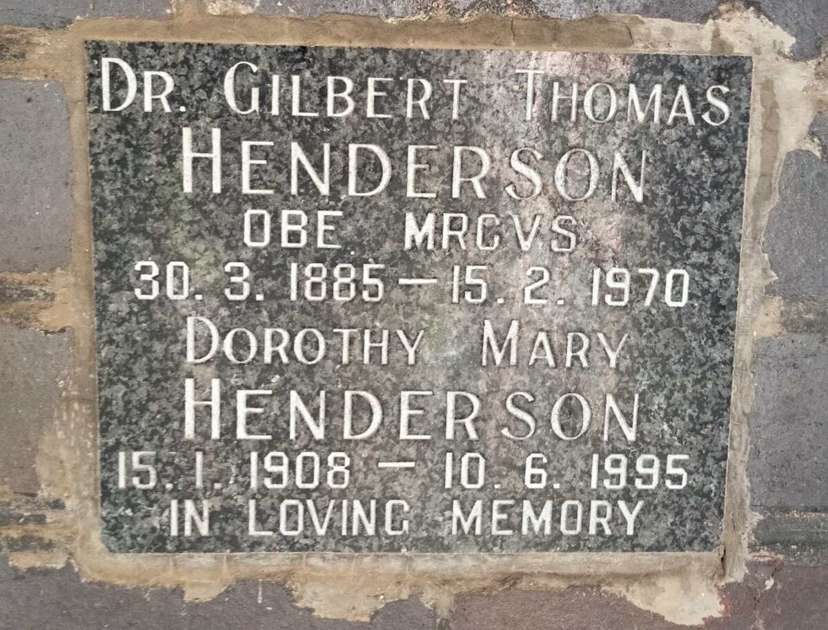 HENDERSON Gilbert Thomas 1885-1970 & Dorothy Mary 1908-1995