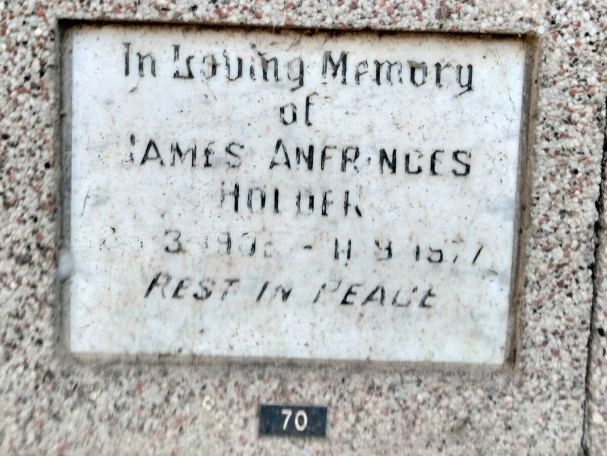 HOLDER James Anfrinces 1902-1977