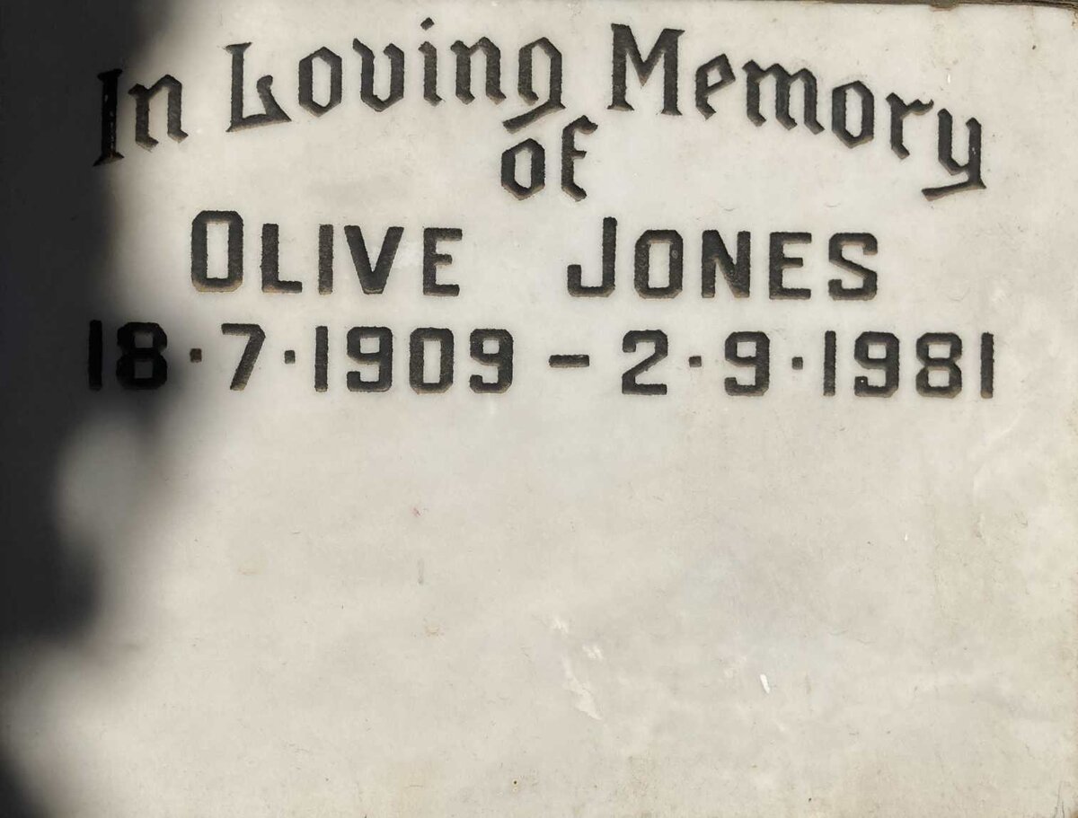 JONES Olive 1909-1981