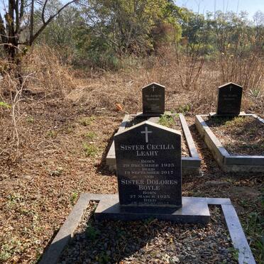 LEAHY Cecilia 1925-2017 :: DOYLE Dolores 1925-201?