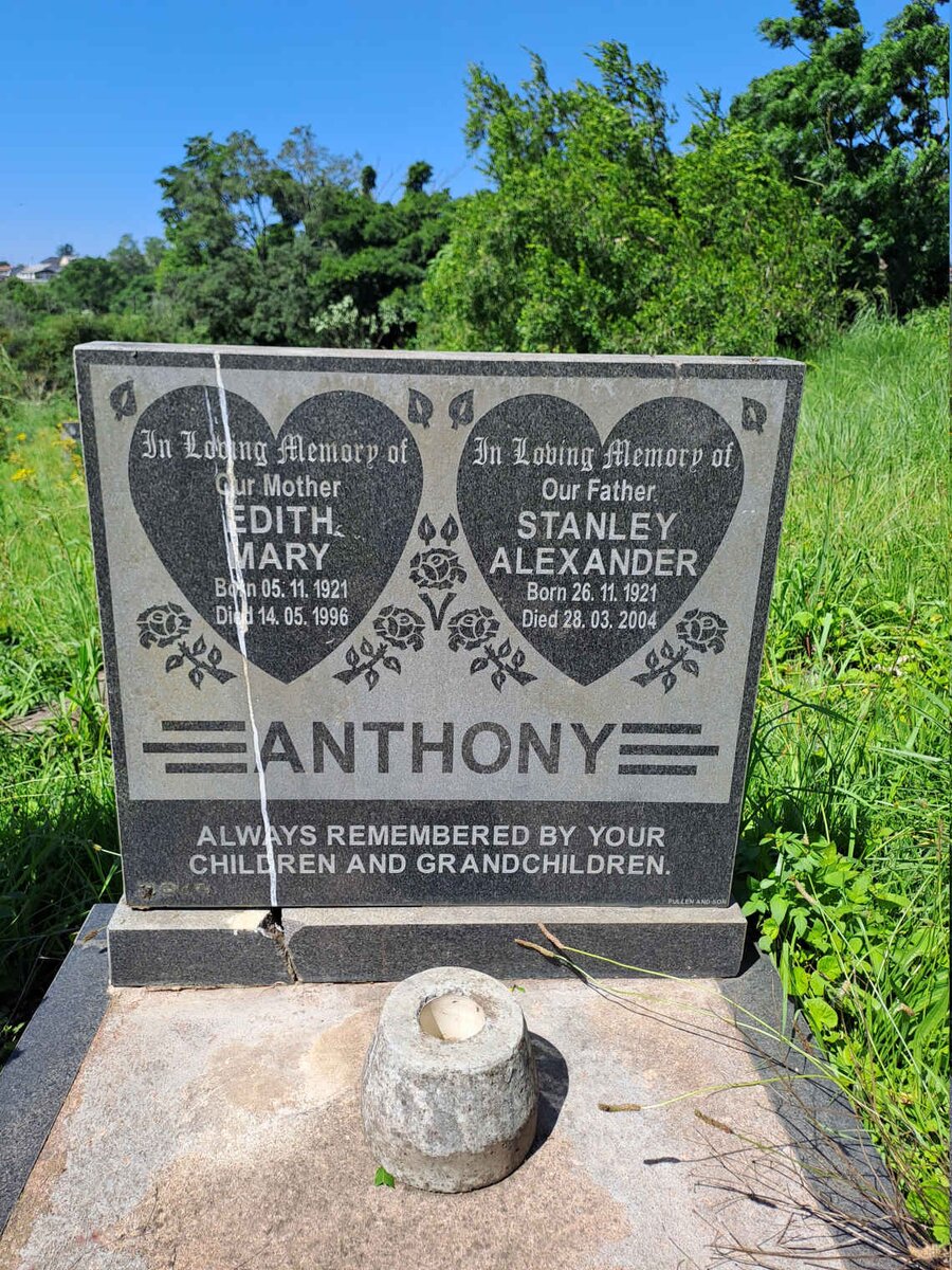 ANTHONY Stanley Alexander 1921-2004 & Edith Mary 1921-1996