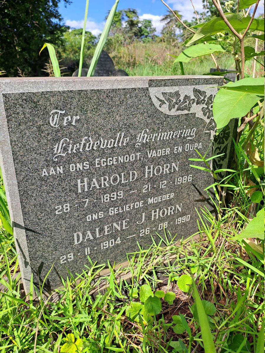 HORN Harold 1899-1986 & Dalene J. 1904-1990