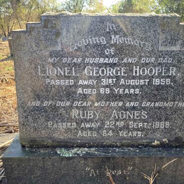 HOOPER Lionel George -1958 & Ruby Agnes -1968