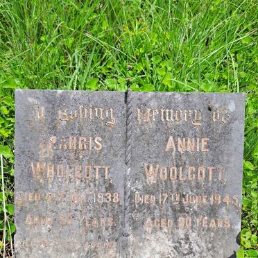WOOLCOTT Francis -1938 & Annie -1945