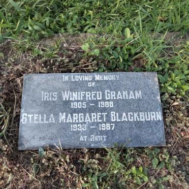 GRAHAM Iris Winifred 1905-1988 :: BLACKBURN Stella Margaret 1933-1987