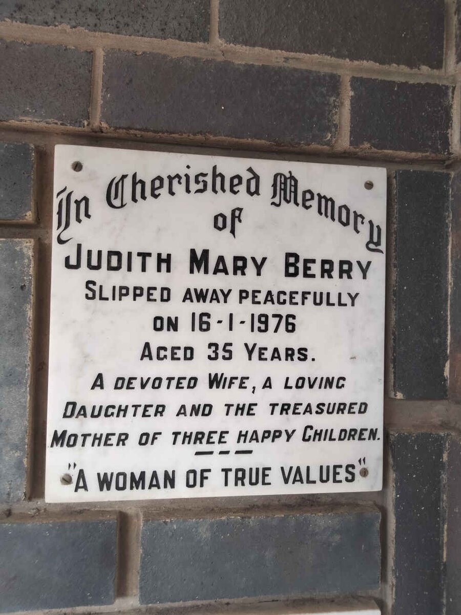 BERRY Judith Mary -1976