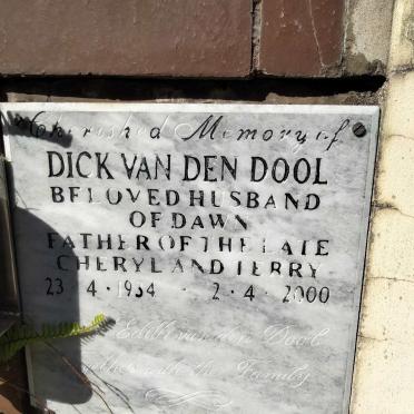 DOOL Dick, van den 1934-2000 :: DOOL ? Edith, van den