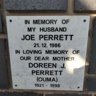 PERRETT Joe -1986 &amp; Doreen J. 1921-1998
