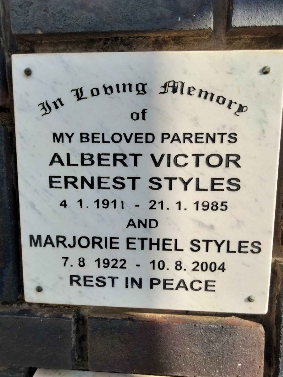 STYLES Albert Victor Ernest 1911-1985 &amp; Marjorie Ethel 1922-2004
