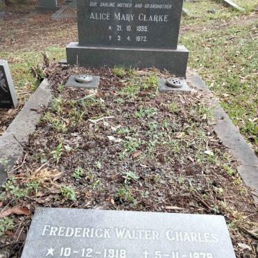 CLARKE Alice Mary 1895-1972 :: CLARKE Frederick Walter Charles 1918-1979 :: CLARKE John Percy 1917-1980
