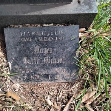 MOYES Garth Michael 1970-1994