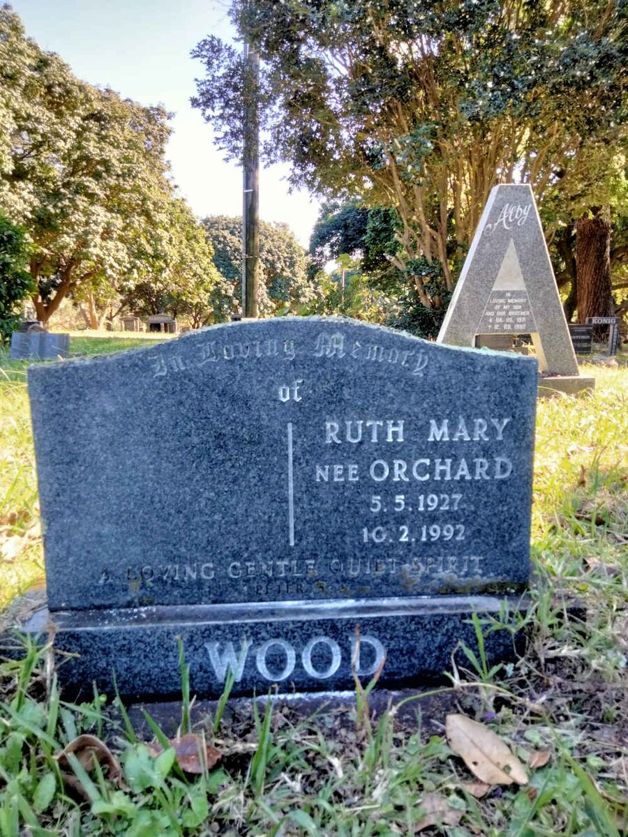 WOOD Ruth Mary nee ORCHARD 1927-1992