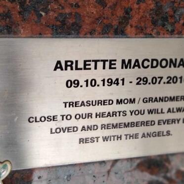 MACDONALD Arlette 1941-2016