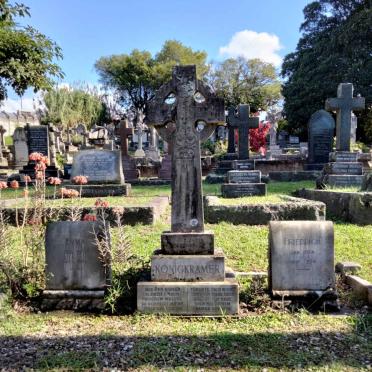 KONIGKRAMER Friedrich 1874-1934 &amp; Emma 1877-1969