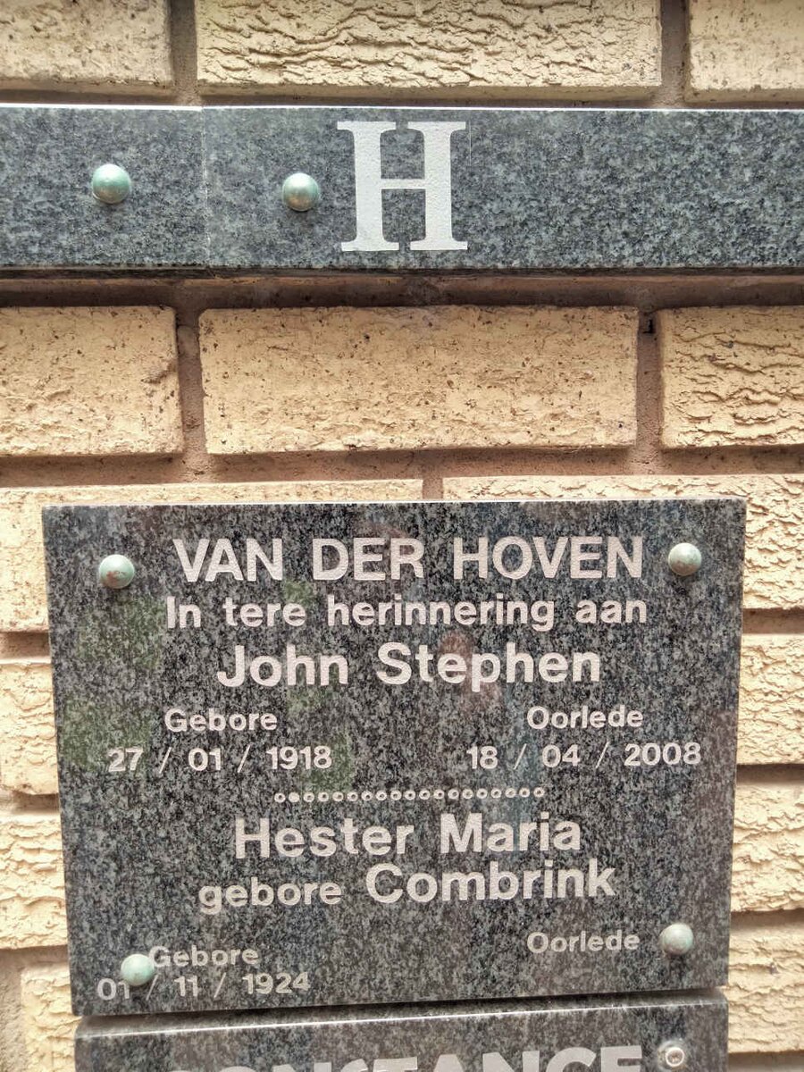 HOVEN John Stephen, van der 1918-2008 & Hester Maria COMBRINK 1924-