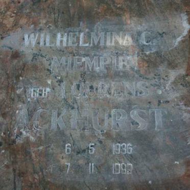 A - Surnames :: Vanne - A