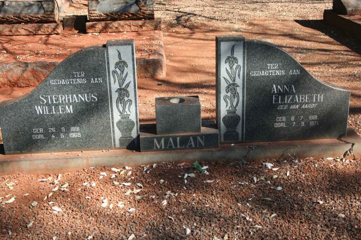MALAN Stephanus WilIem 1891-1969 &amp; Anna Elizabeth VAN AARDT 1881-1971