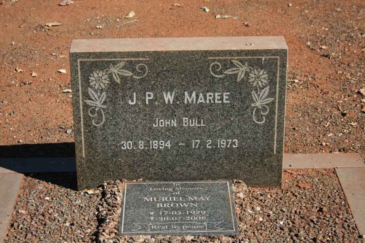 MAREE J.P.W. 1894-1973 :: BROWN Muriel May 1929-2008