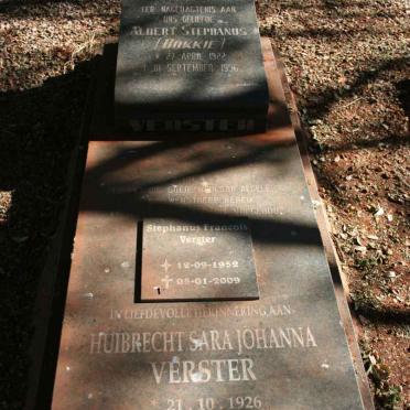 VERSTER GRAVE