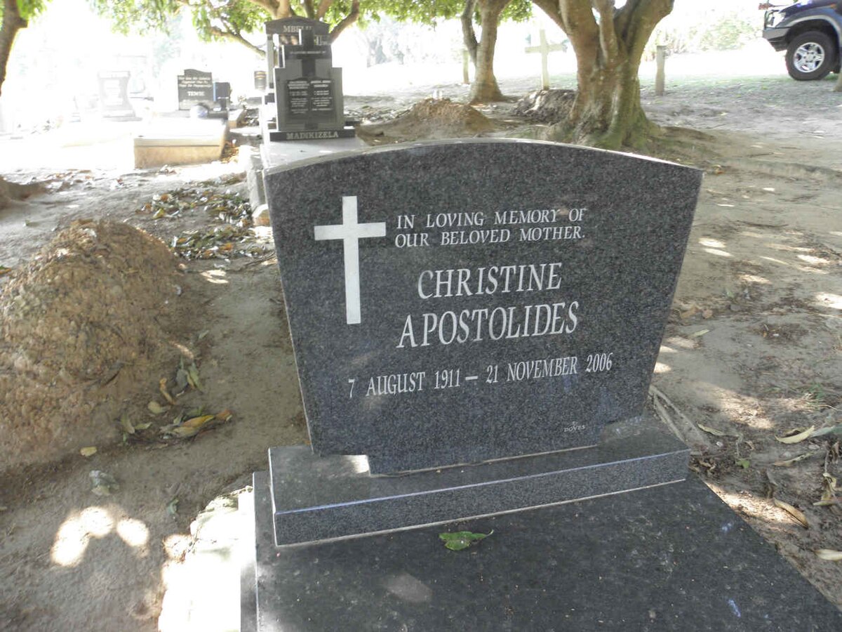 APOSTOLIDES Christine 1911-2006