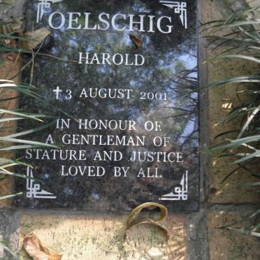 OELSCHIG Harold  -2001