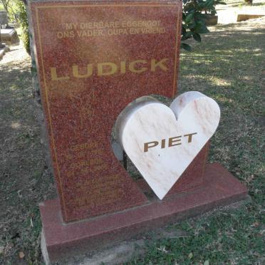 LUDICK Piet 1957-2006
