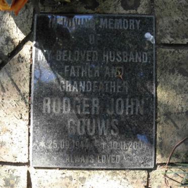 GOUWS Rodger John 1944-2004