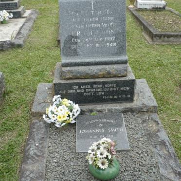 KUHN Erich 1892-1948 :: SMITH Johannes 1921-1994