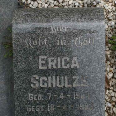 SCHULZE Erica 1964-1985