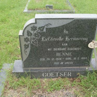 COETSER Hennie 1939-1984