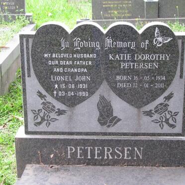 PETERSEN Lionel John 1931-1990 &amp; Katie Dorothy 1934-2011