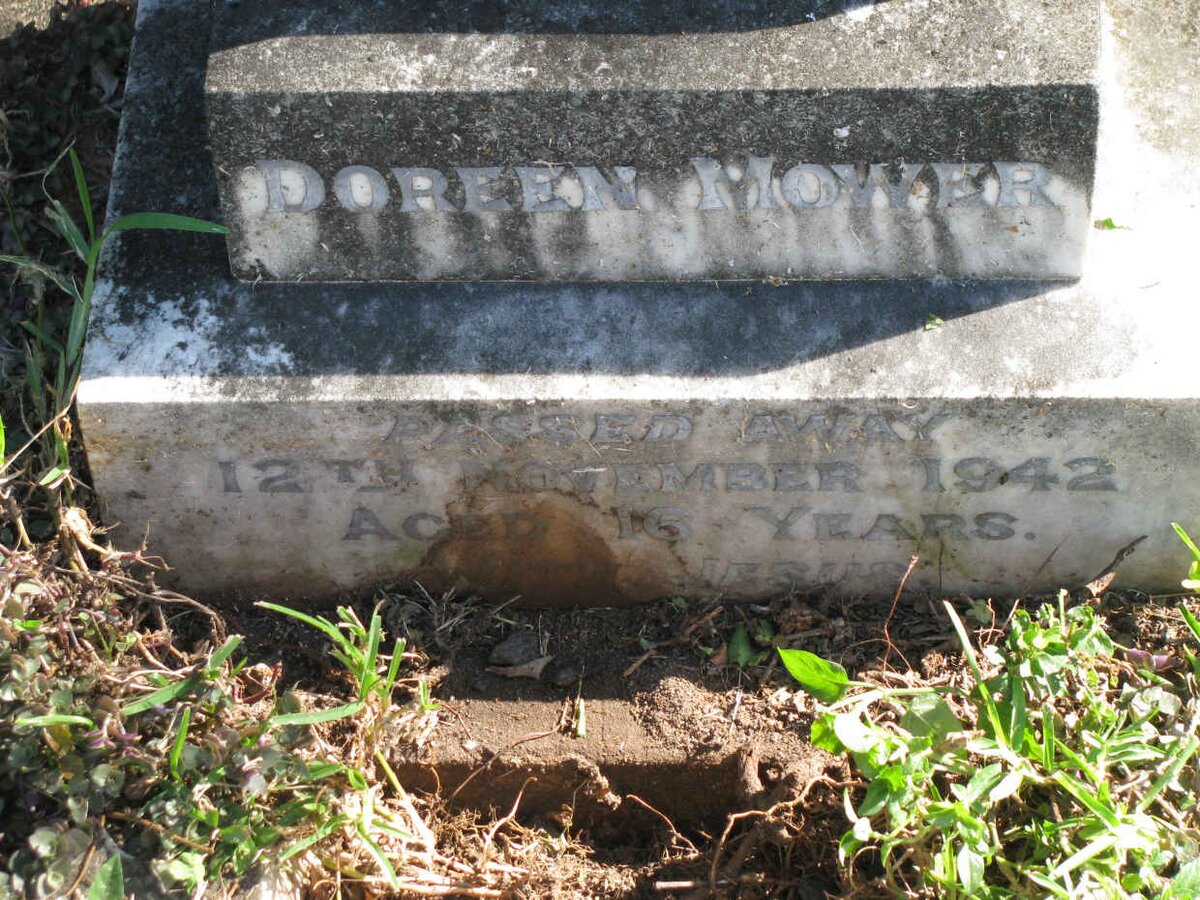 MOWER Doreen 1926-1942