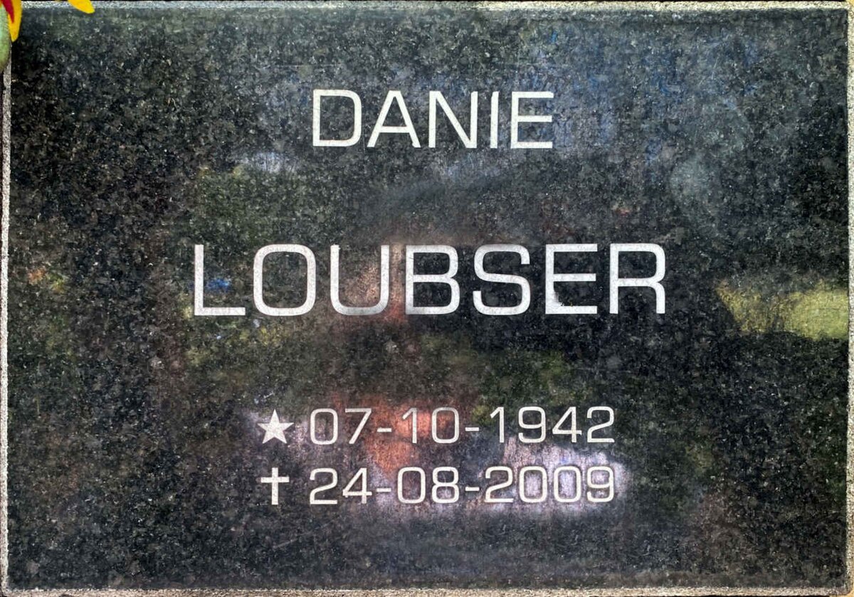 LOUBSER Danie 1942-2009