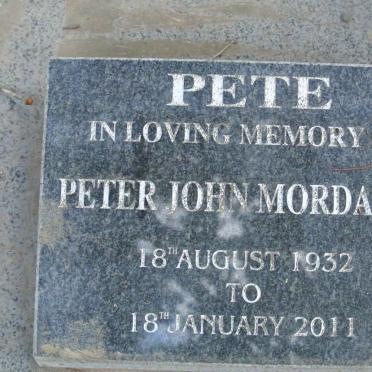 MORDAUNT Peter John 1932-2011 &amp; Athalie Jean COCKBURN-SAULEZ 1928-2009