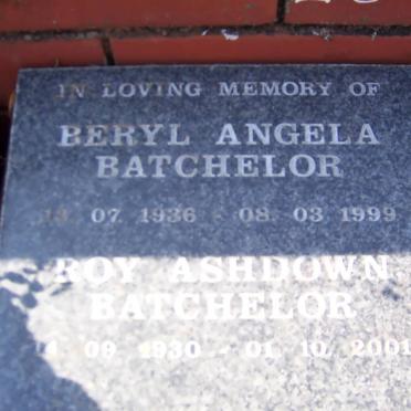 BATCHELOR Roy Ashdown 1930-2001 &amp; Beryl Angela 1936-1999