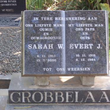 GROBBELAAR Evert J. 1916-1984 &amp; Sarah W. 1913-2000