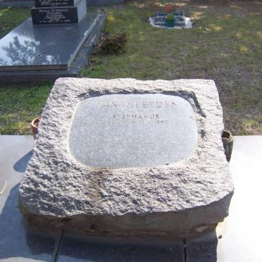 HEERDEN Stephanus, van 1912-1990