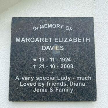 DAVIES Margaret Elizabeth 1924-2008
