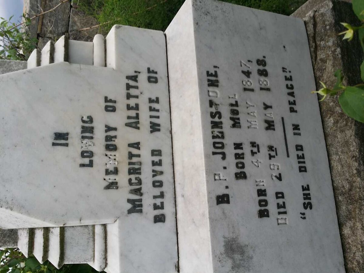 JOHNSTONE Magrita Aletta nee MOLL 1847-1888