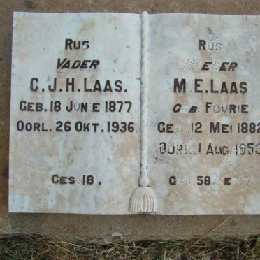 LAAS C.J.H. 1877-1936 &amp; M.E. FOURIE 1882-1953