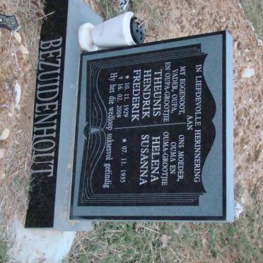 BEZUIDENHOUT Theunis Hendrik Frederik 1929-2008 &amp; Helena Susanna 1935-